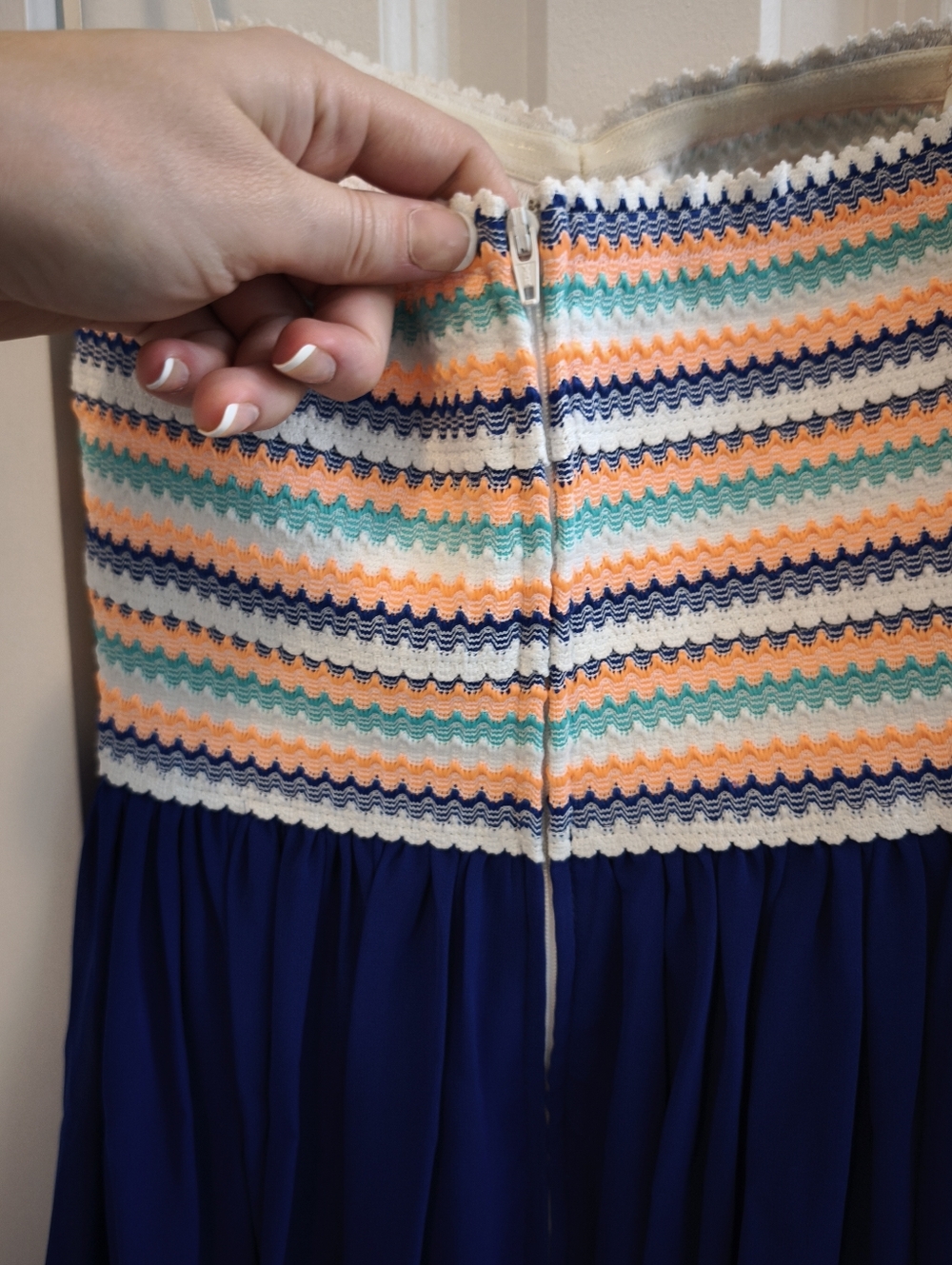 B Darlin Strapless Sweetheart Dress - Picture 7 of 8